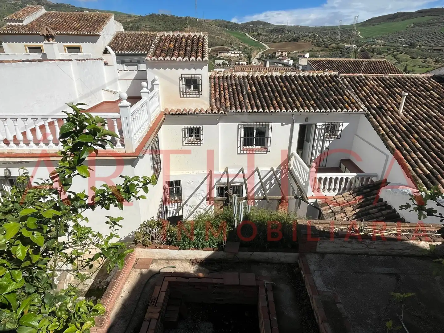 Adossat amb terrassa en venda a Calle Real