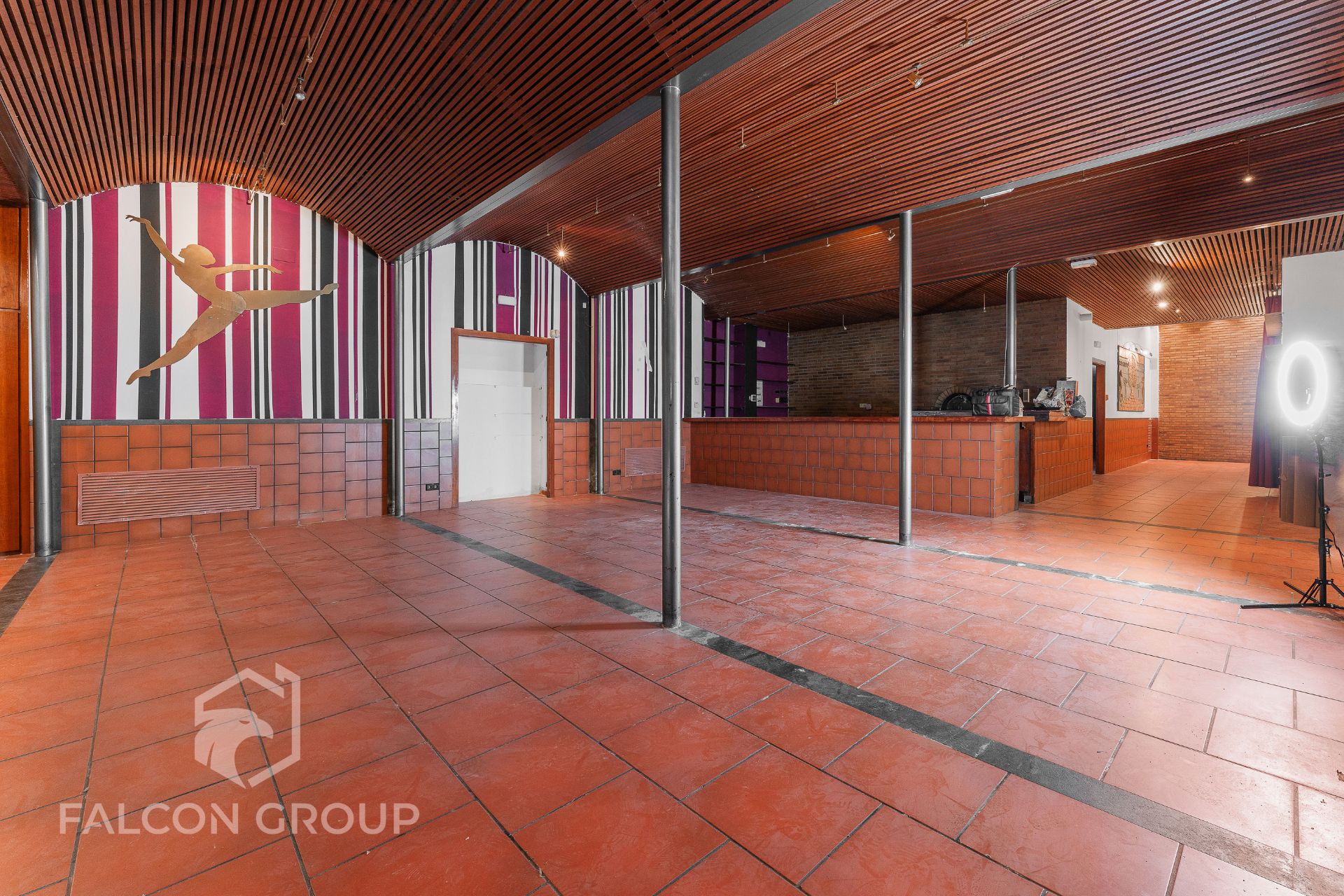 Premises for sale in Vilanova i la Geltrú  with Air Conditioner and Terrace