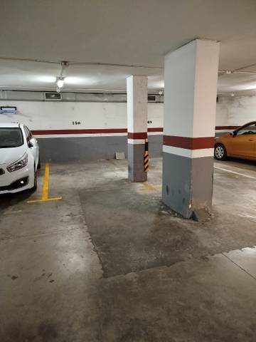 Garaje en Alquiler en Carrer de Sant Auguri, 36 en Nou Eixample Nord