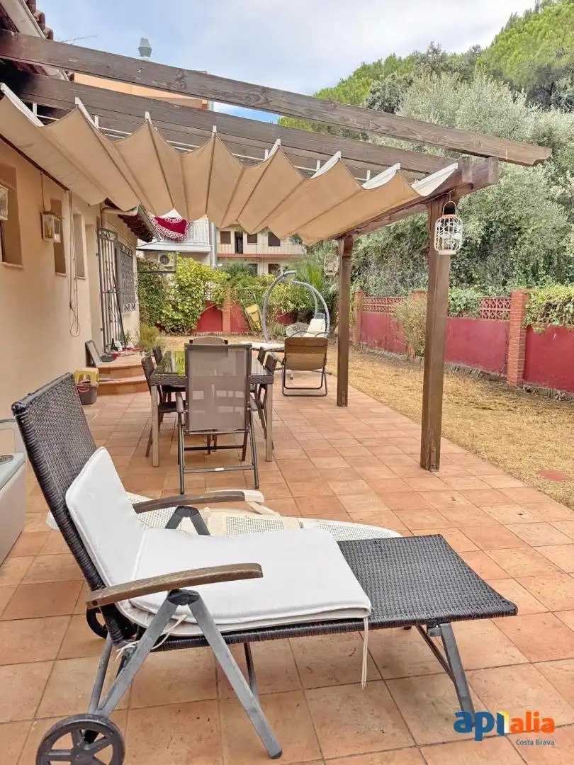 Terraza de Casa o chalet en venta en Calonge i Sant Antoni con Aire acondicionado, Calefacción y Jardín privado