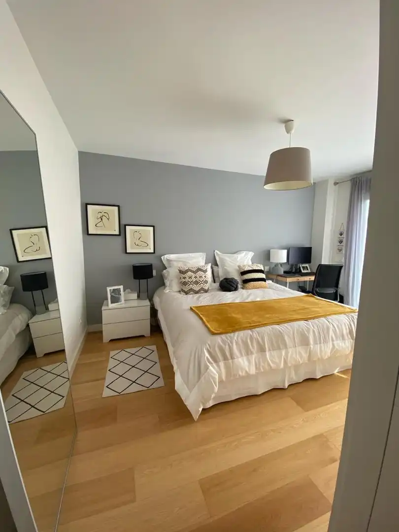 Dormitori de Casa adosada de lloguer en Boadilla del Monte amb Aire condicionat, Calefacció i Jardí privat