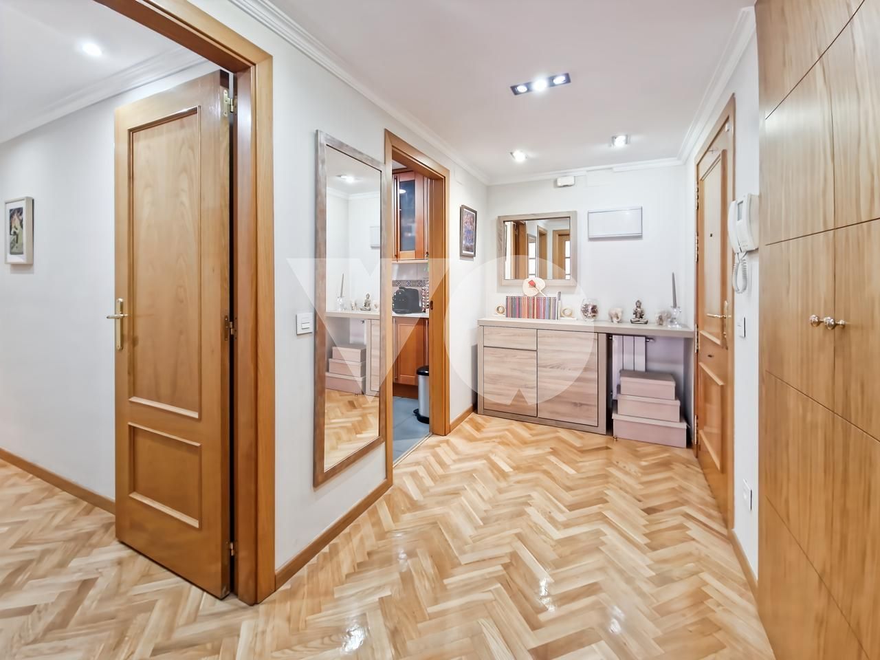 Flat for sale in  Madrid Capital  with Heating, Parquet flooring and Storage room