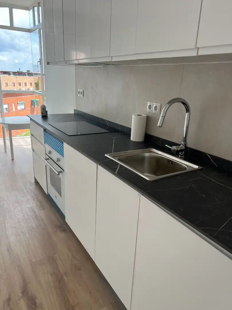 Cocina de Piso en venta en Madrid con Calefacción, Terraza y Horno