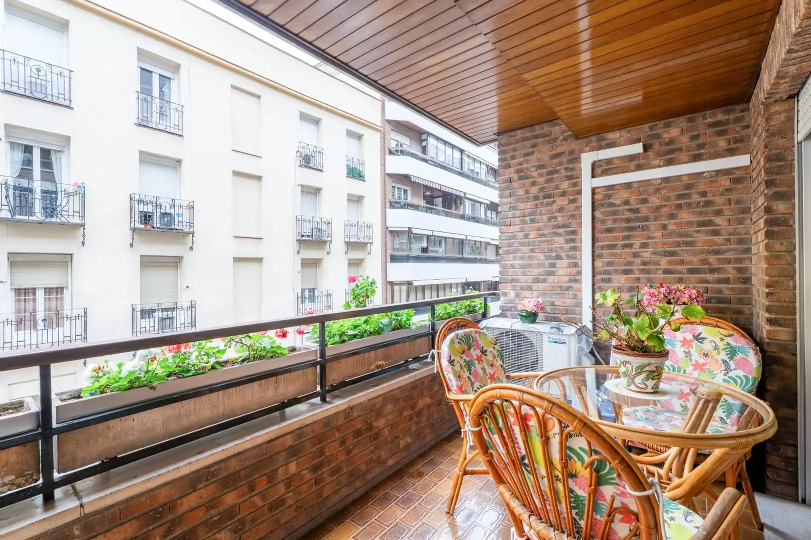 Terrasse von Wohnung zum Verkauf in Madrid mit Klimaanlage, Heizung und Terrasse