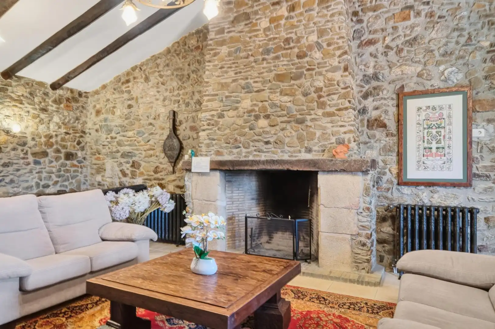 Sala de estar de Casa o chalet en venta en Mollet de Peralada con Jardín privado, Terraza y Piscina