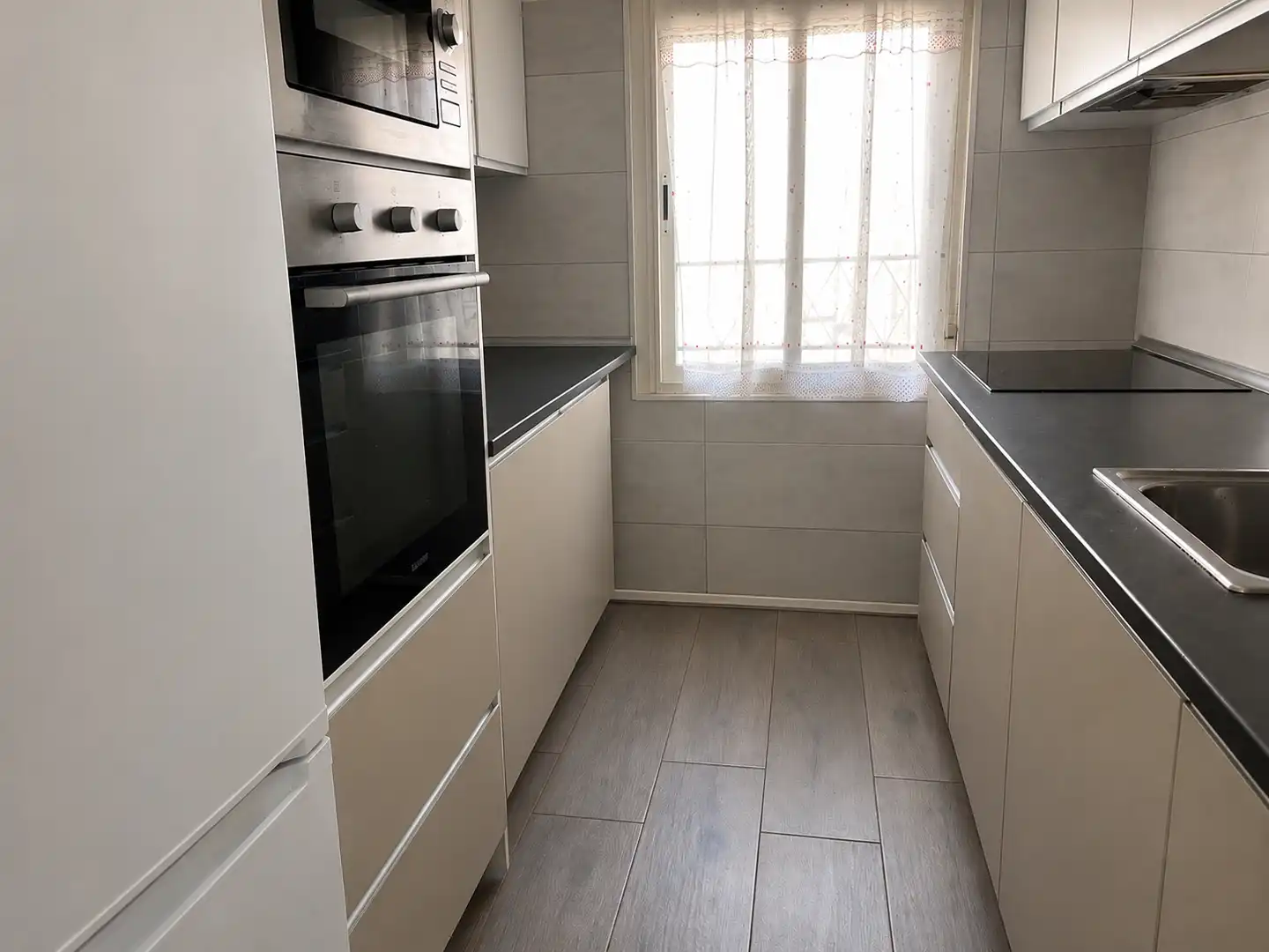 Cocina de Piso en venta en Azuqueca de Henares con Calefacción, Terraza y Amueblado