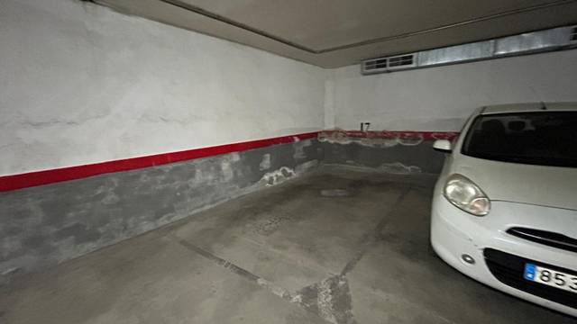 Garaje en Alquiler en Ronda del President Macià en Pla d'en Boet