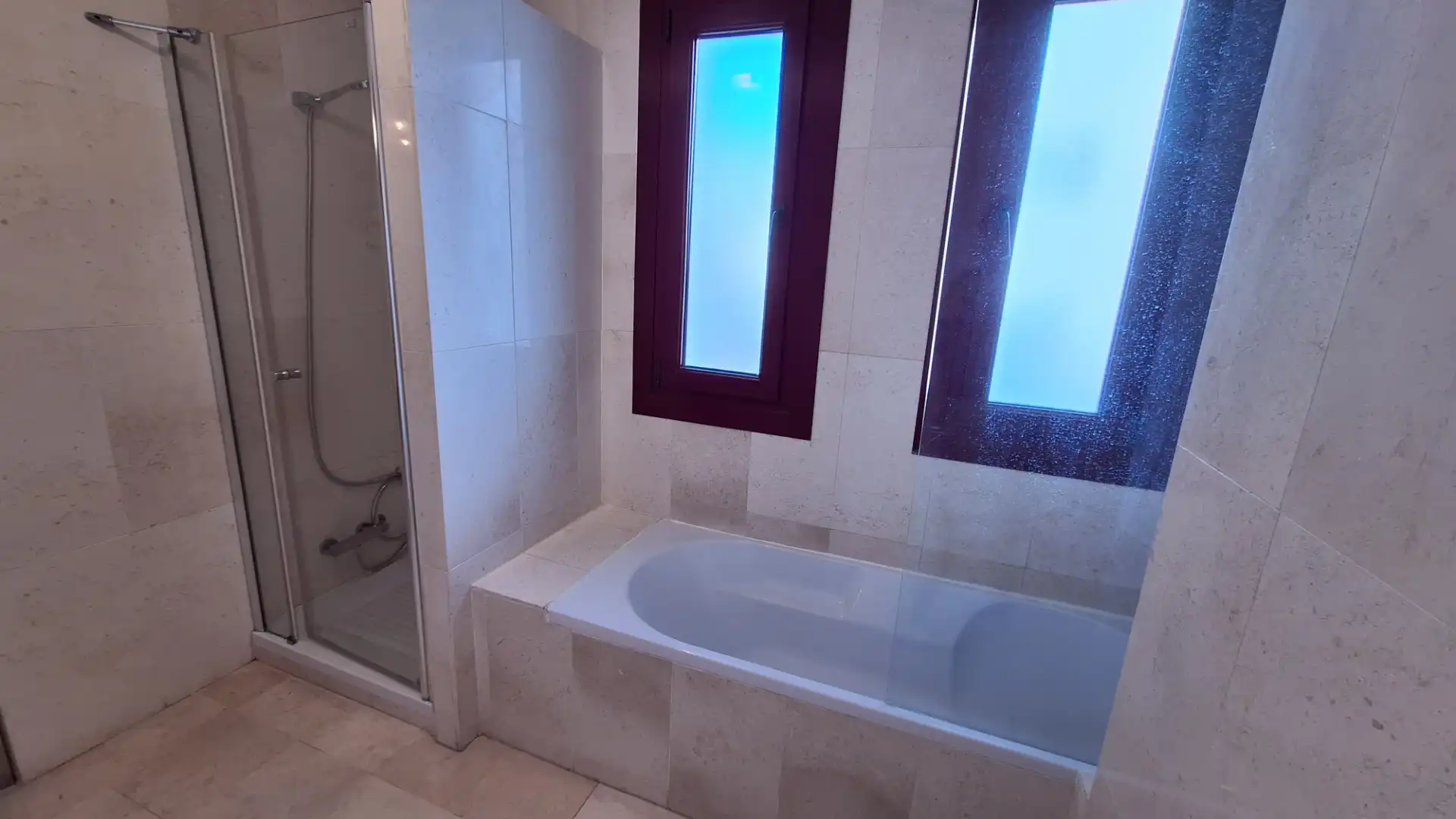 Baño de Apartamento en venta en Casares con Aire acondicionado, Calefacción y Terraza