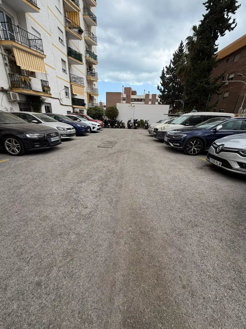 Aparcament de Apartament en venda en Benalmádena amb Aire condicionat, Calefacció i Terrassa