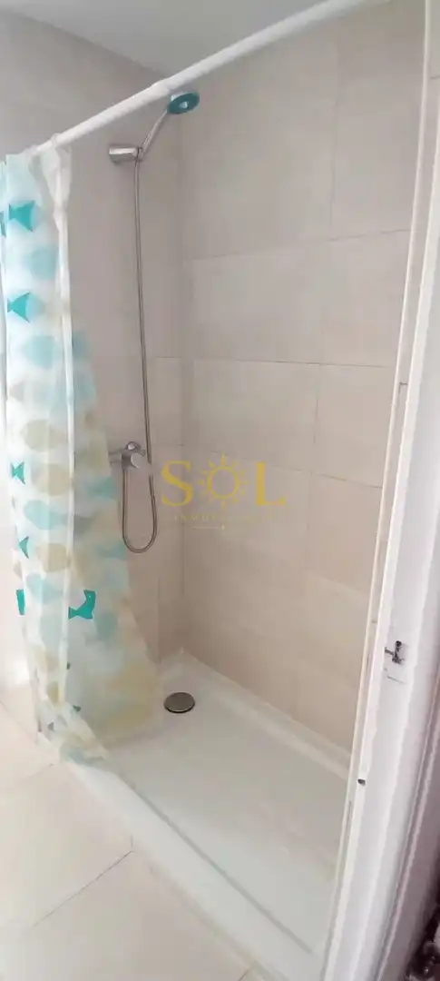 Badezimmer von Wohnung zur Miete in León Capital  mit Heizung, Terrasse und Möbliert