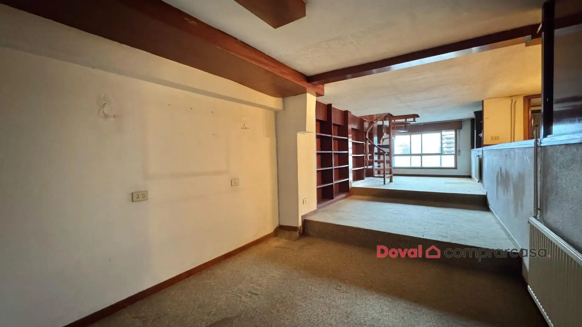 Piso en venta en Vigo  con Calefacción, Terraza y Balcón