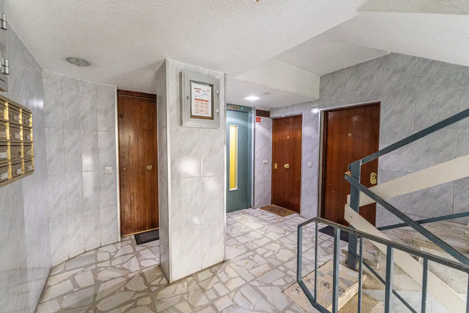 Flat for sale in Móstoles  with Air Conditioner, Heating and Oven