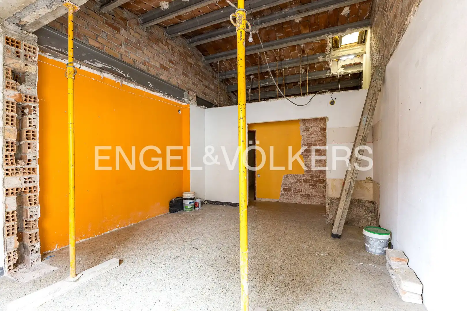 Houses for sale in Sant Vicenç Dels Horts  with Heating and Private garden