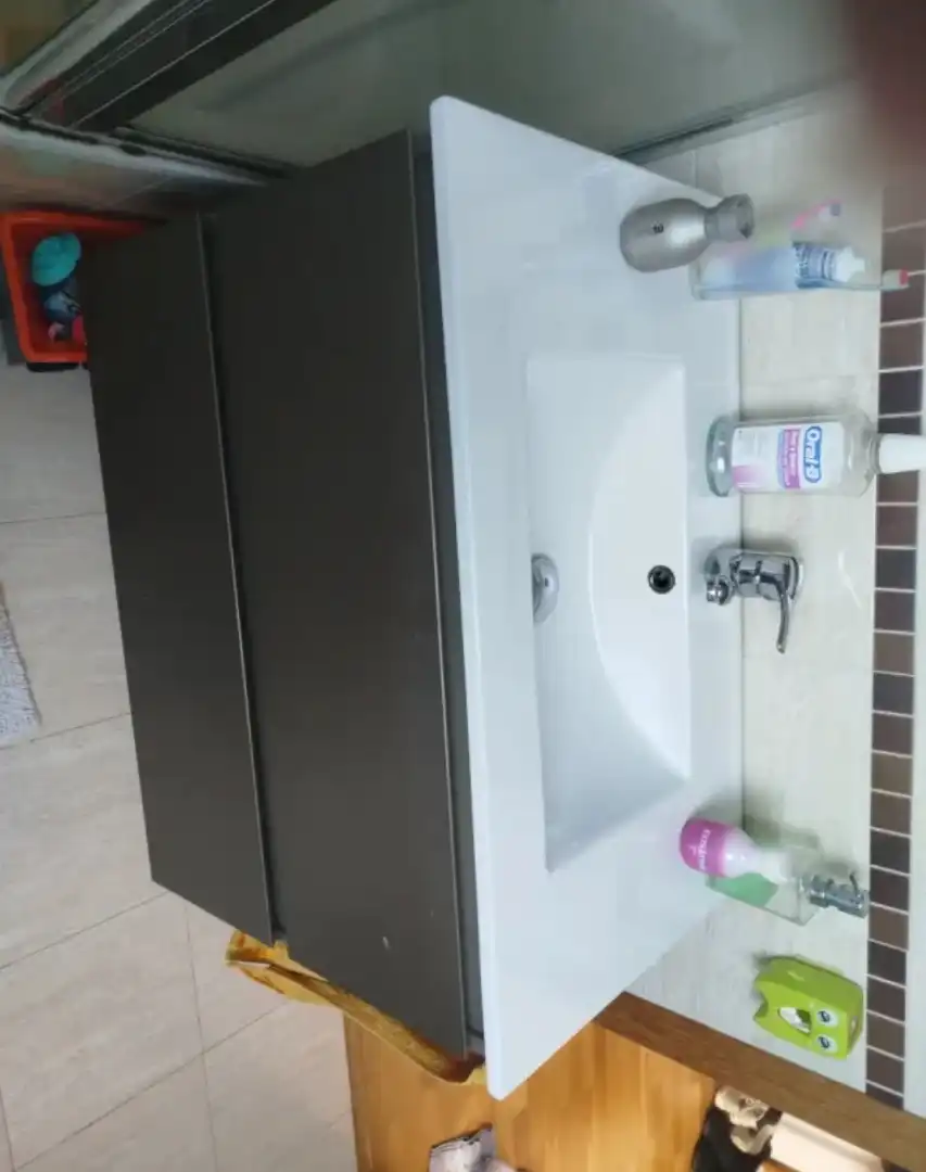 Baño de Ático en venta en Boqueixón con Terraza, Trastero y Amueblado