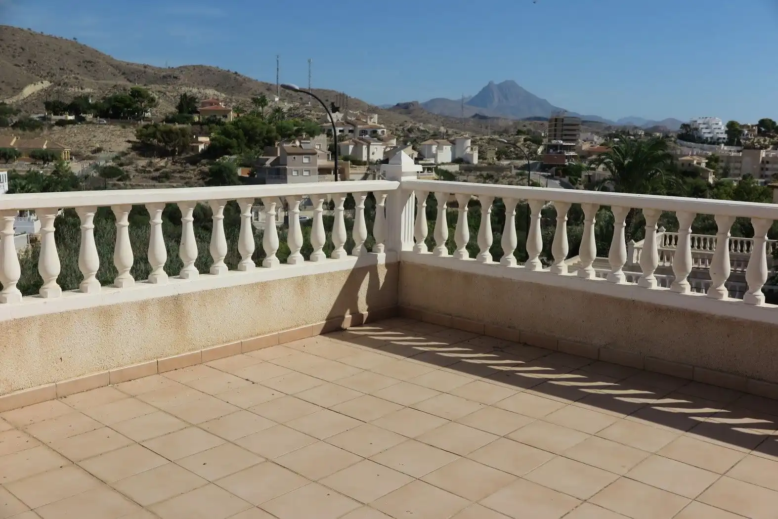 Casa con piscina en venta en Pueblo Acantilado - Lanuza, imagen 6