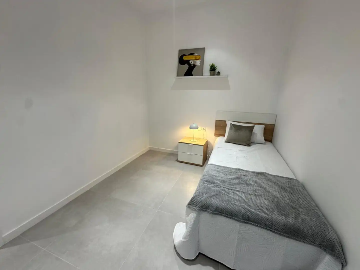Habitación de Piso en venta en Castellón de la Plana / Castelló de la Plana con Terraza
