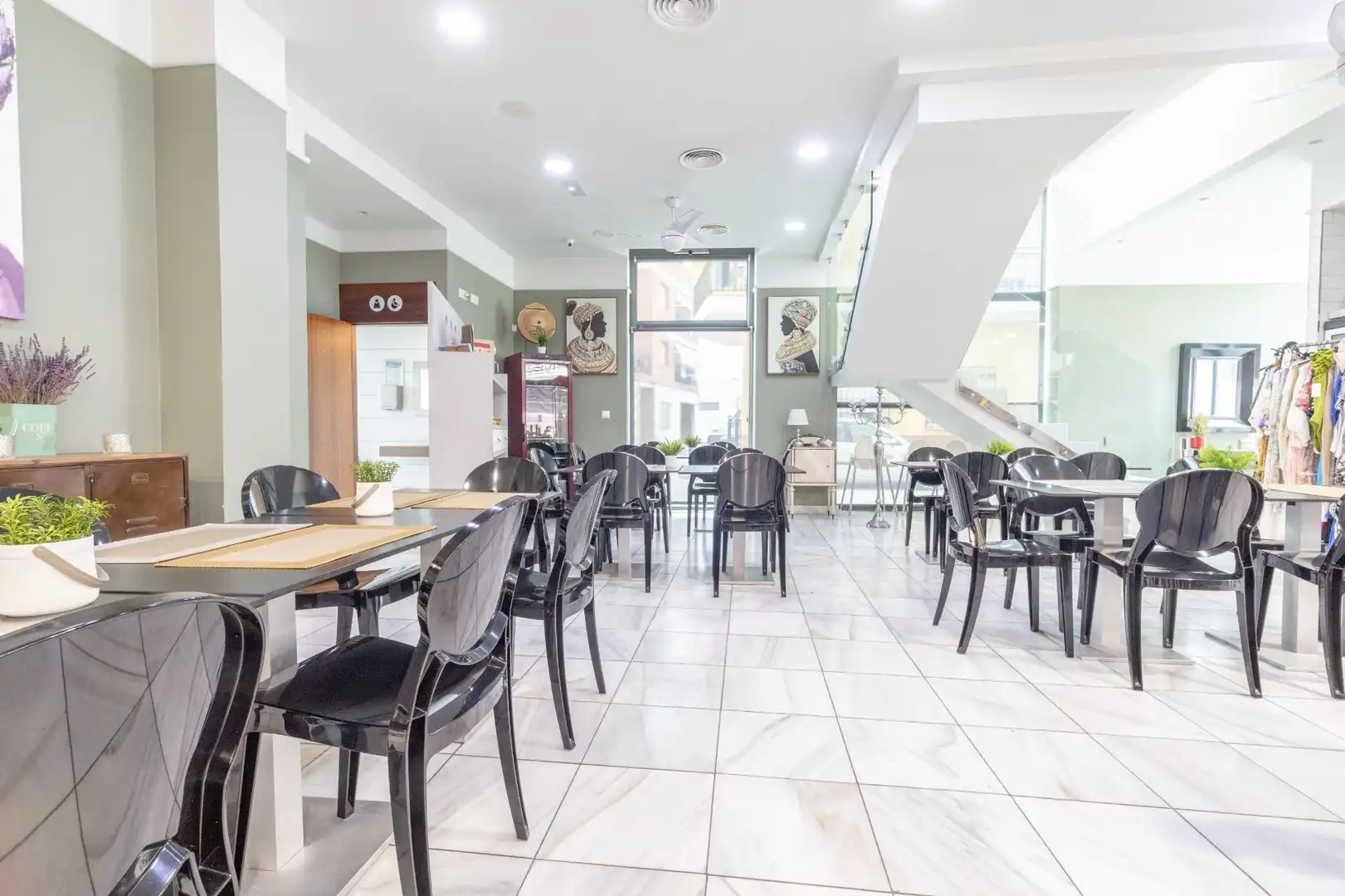 Edificio en venta en Avenida Juan Carlos I, Campos del Río