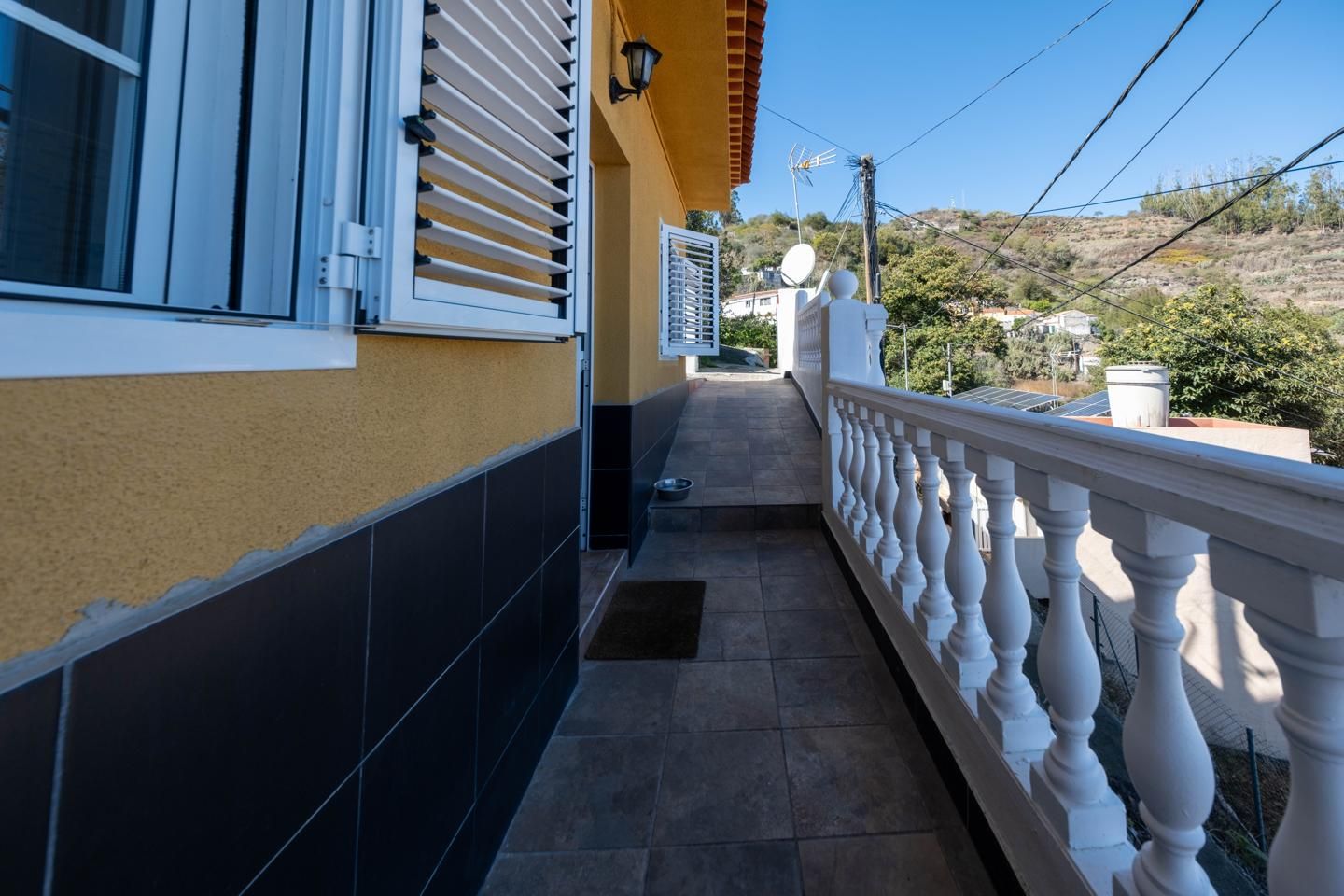 Vista exterior de Casa o xalet en venda en Valleseco amb Aire condicionat i Terrassa