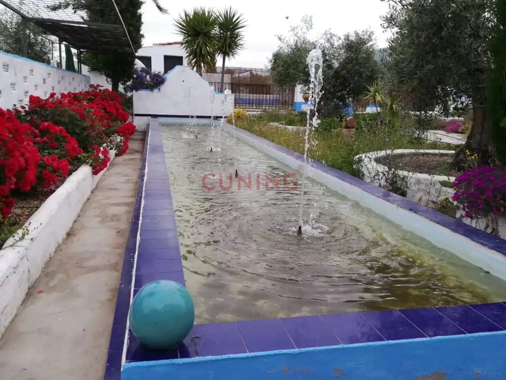 Schwimmbecken von Residential zum Verkauf in Alcuéscar