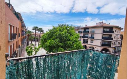 Außenansicht von Wohnung zum verkauf in Sant Feliu de Guíxols mit Klimaanlage und Terrasse