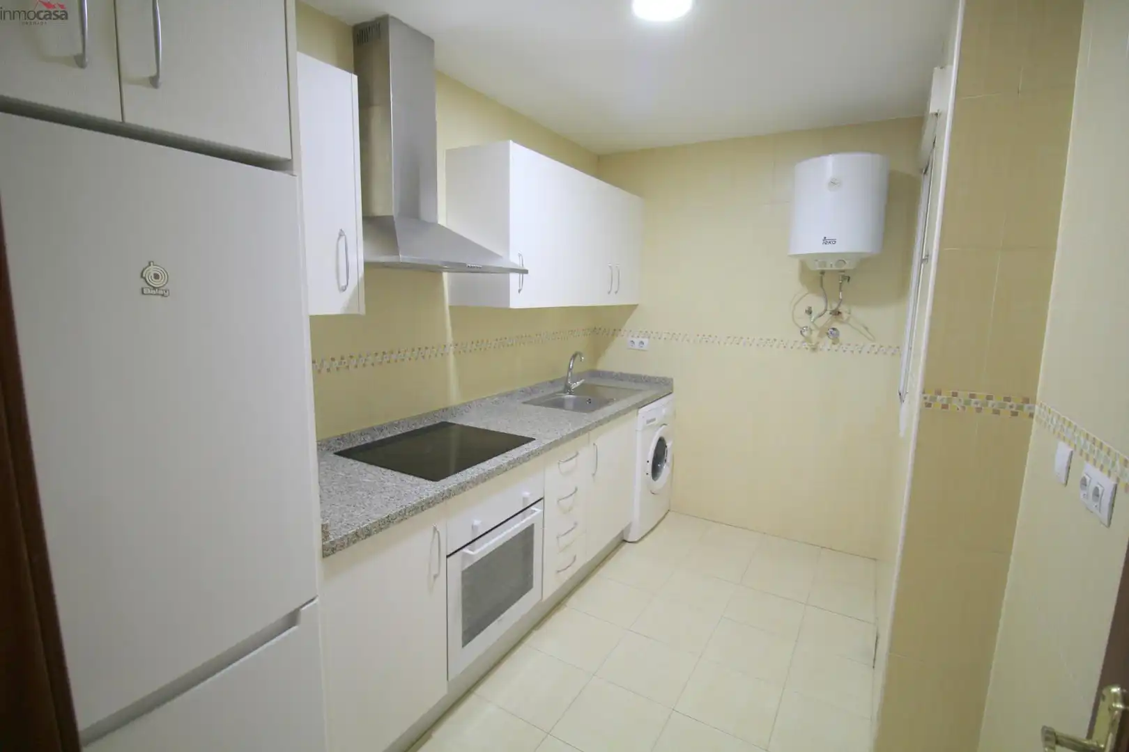 Kitchen of Flat for rent in Armilla
