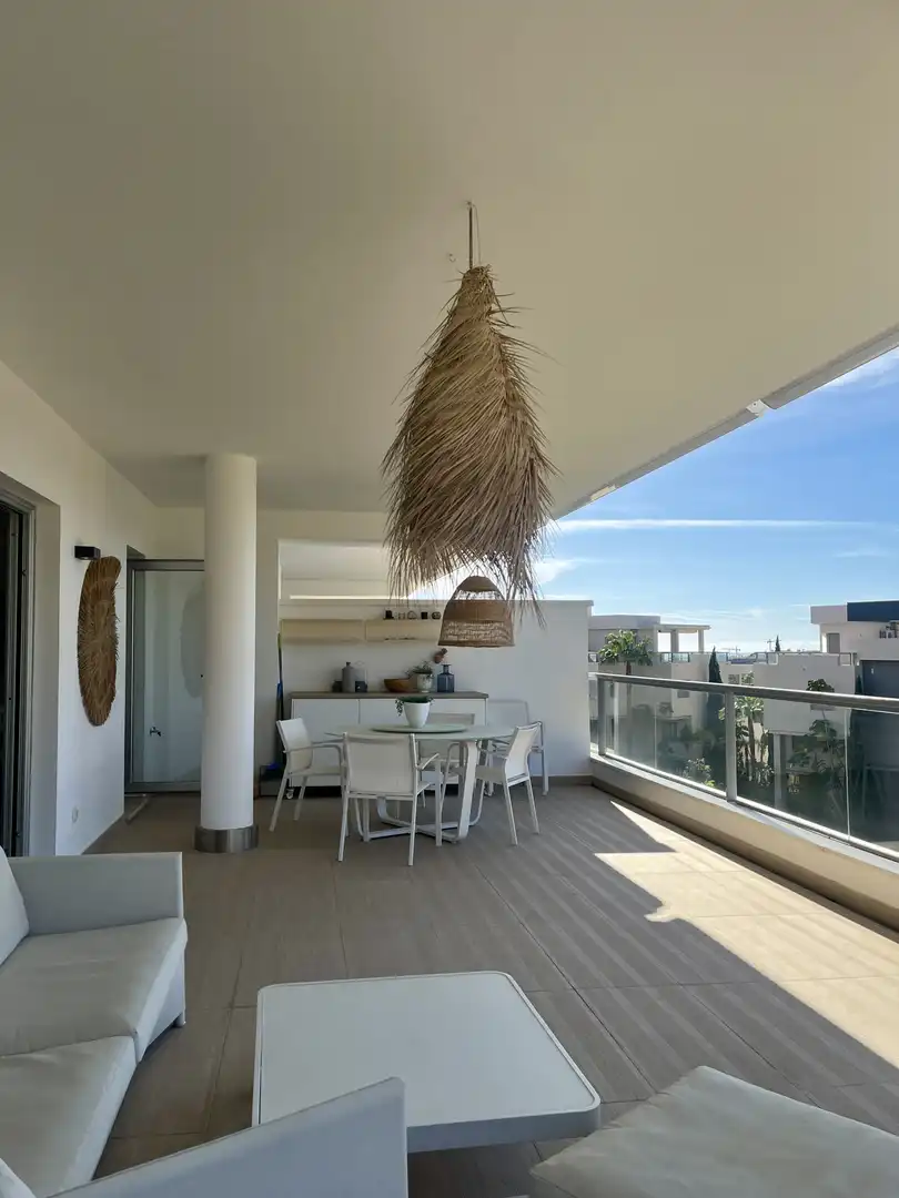 Terraza de Planta baja en venta en Benahavís con Aire acondicionado, Terraza y Trastero