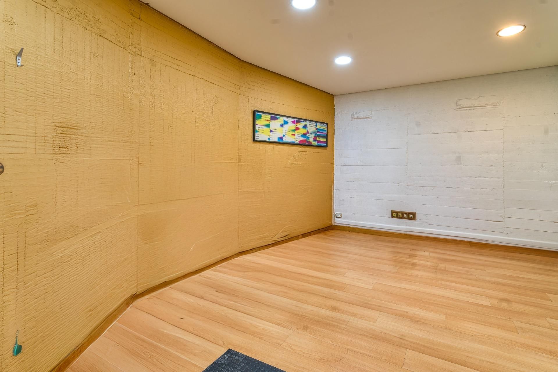 Premises for rent in  Madrid Capital