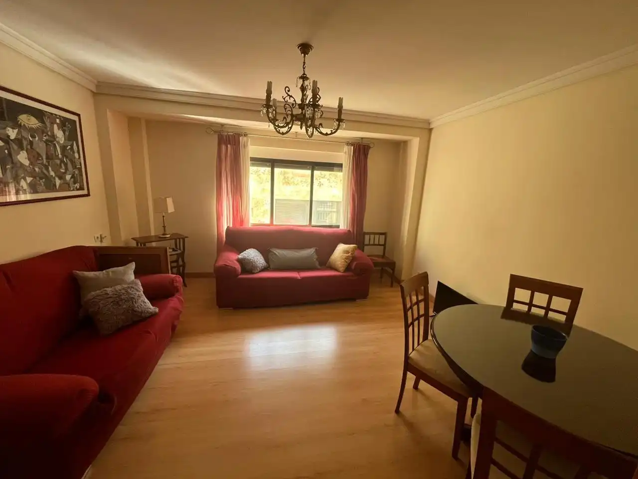 Living room of Flat for rent in Salamanca  with Heating, Furnished and Balcony