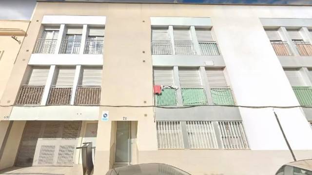 Piso en Venta en Carrer d'Antoni Cusidó en Creu Alta