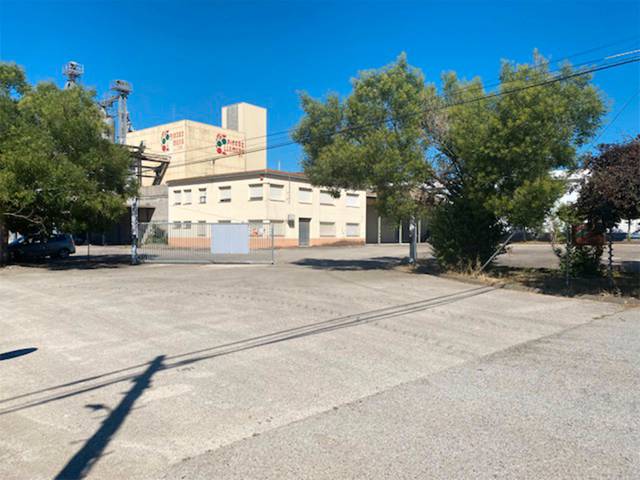 Terreno industrial en Venta en Carrer de Canet d'Adri en Domeny