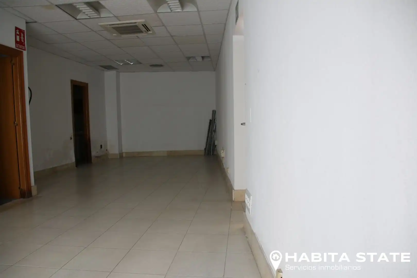 Local en venta en Almería con Aire acondicionado