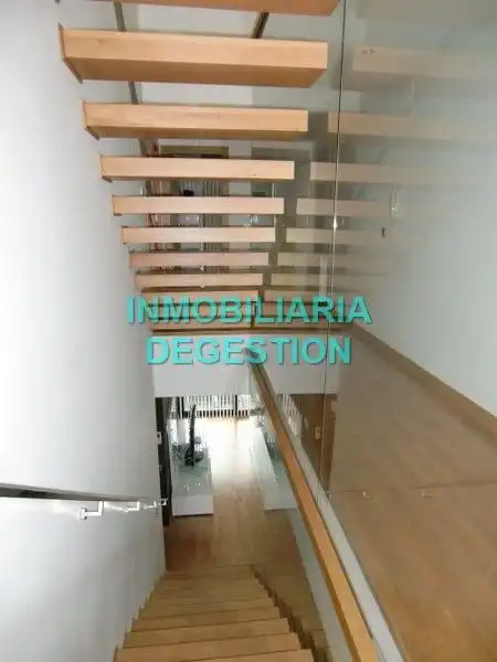 Casa o chalet en venta en Linares con Aire acondicionado, Calefacción y Jardín privado