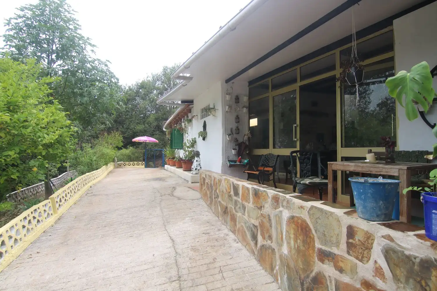 Country homes for sale in Valleseco