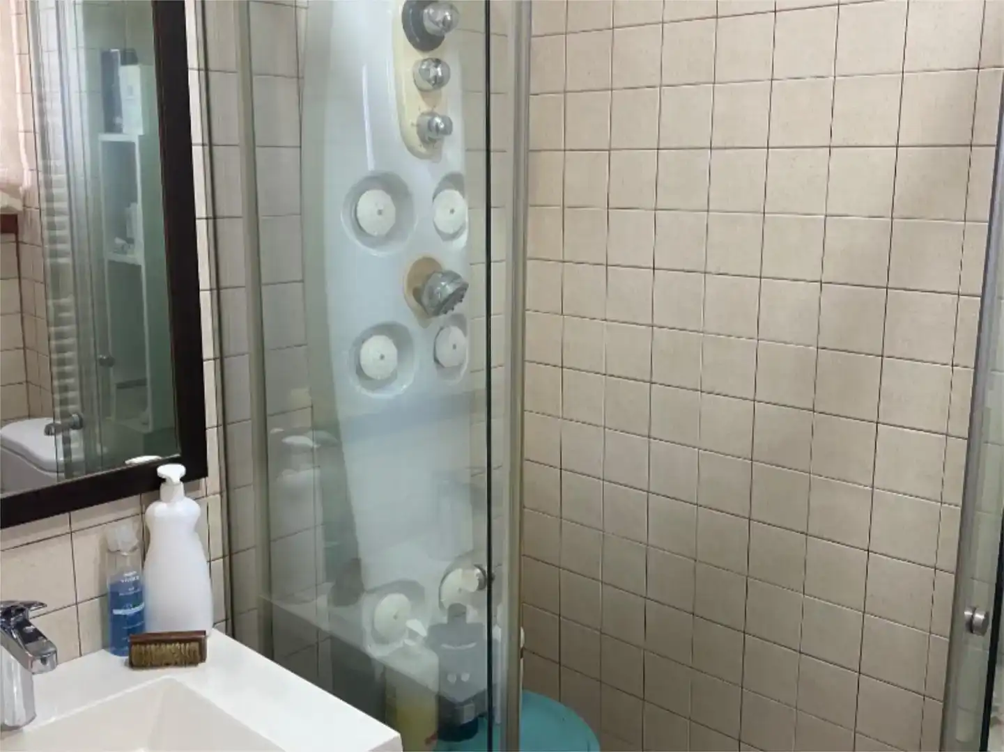 Baño de Piso en venta en Vigo  con Parquet, Trastero y Balcón