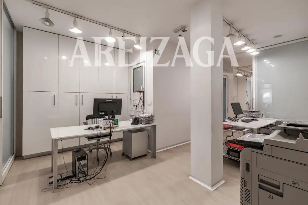 Büro zur Miete in Donostia - San Sebastián 