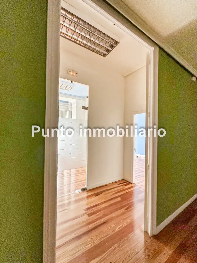 Office space with lift to rent in Calle Miguel Íscar 5, imagen 9