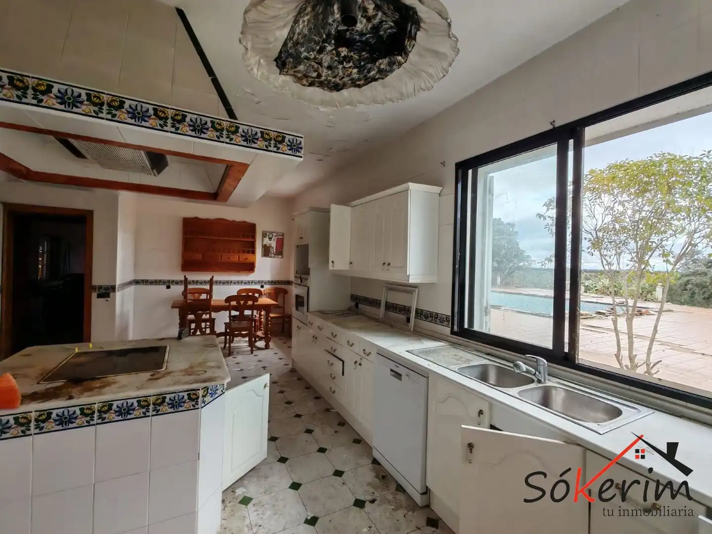 Cocina de Piso en venta en San Román de los Montes con Calefacción, Jardín privado y Terraza