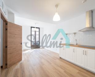 Kitchen of Flat to rent in Avilés  with Heating and Balcony