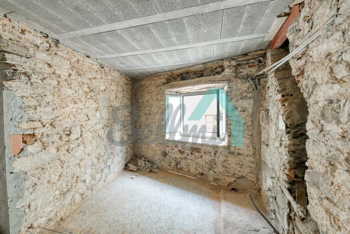Casa adosada en venta en Castropol