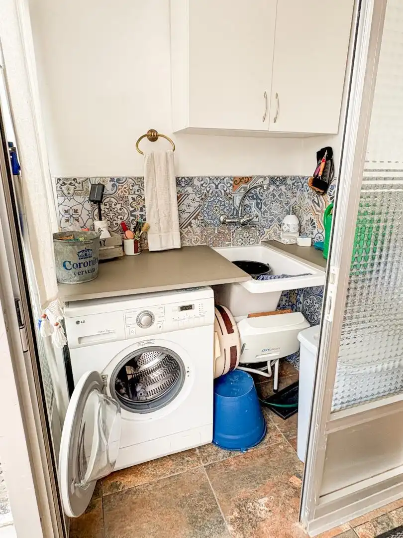 Cocina de Casa adosada en venta en Castellar del Vallès con Calefacción, Terraza y Trastero