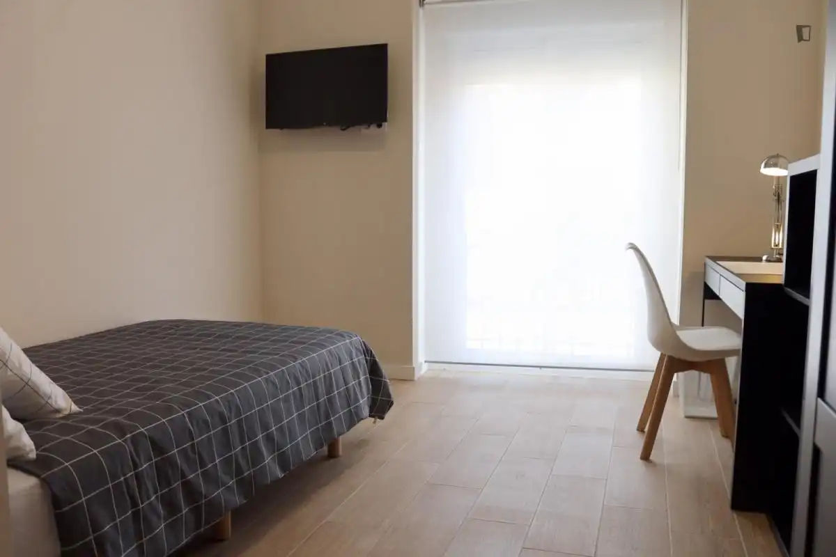 Bedroom of Study for rent in Burjassot  with Air Conditioner, Furnished and Washing machine