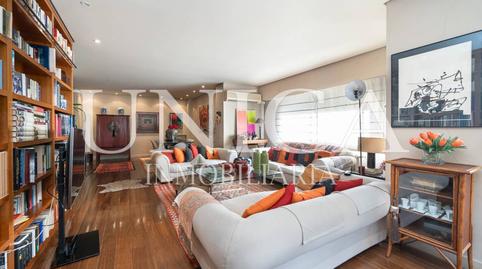 Foto 2 de Pis en venda a Santo Domingo de Silos, El Viso, Madrid