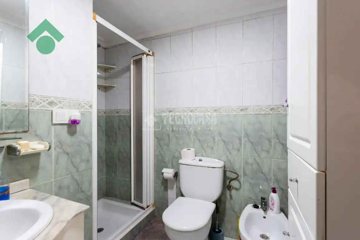 Bathroom of Detached homes for sale in Vélez-Málaga