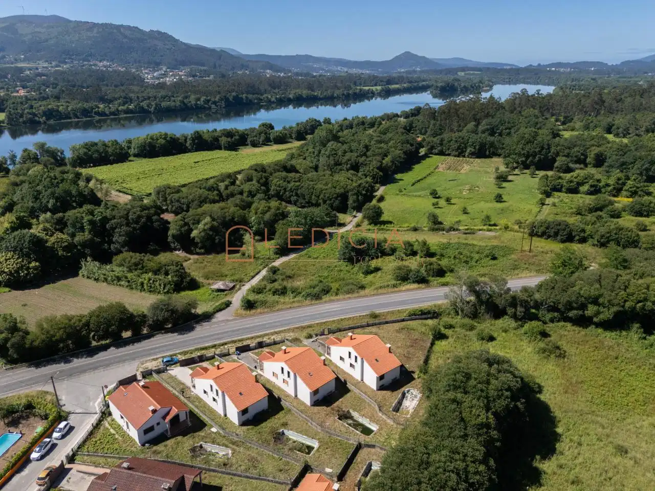 Exterior view of Houses for sale in Tomiño  with Heating, Private garden and Terrace