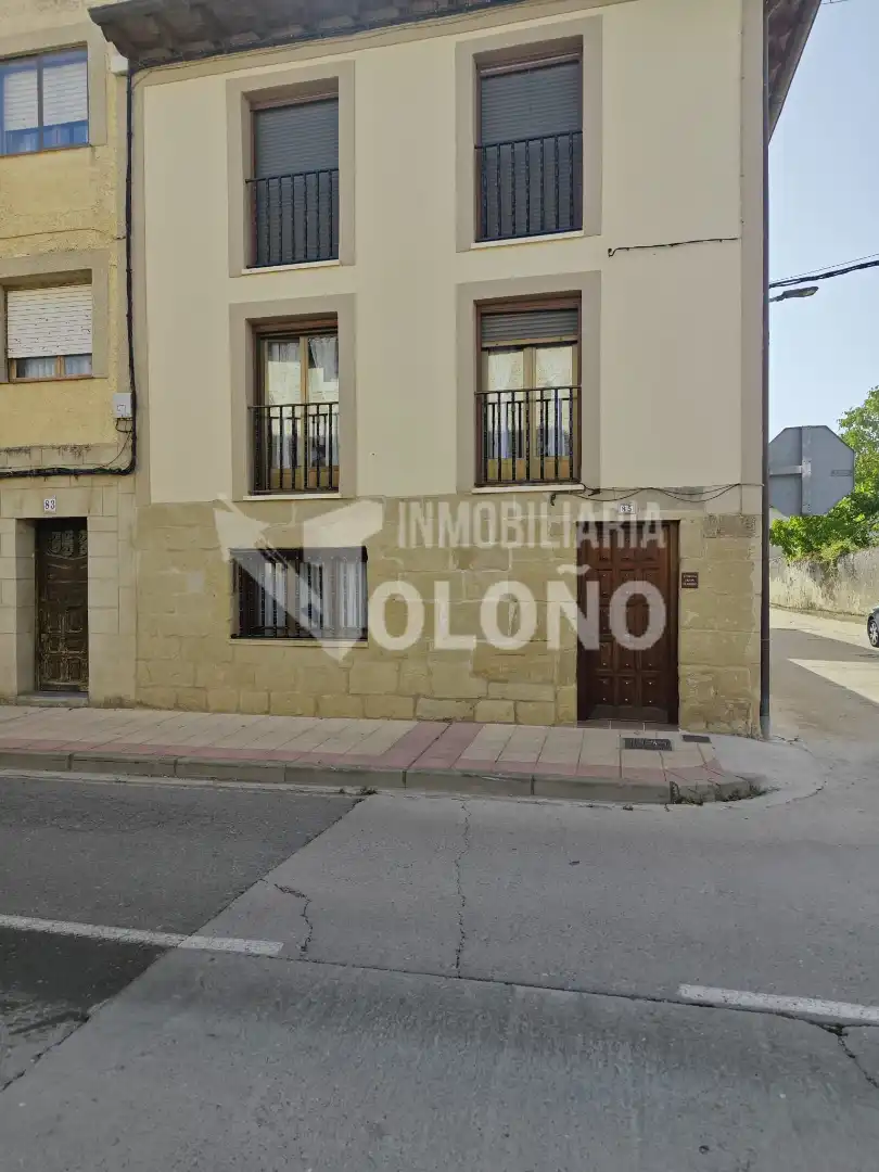 Vista exterior de Finca rústica en venda en Casalarreina amb Calefacció, Parquet i Traster