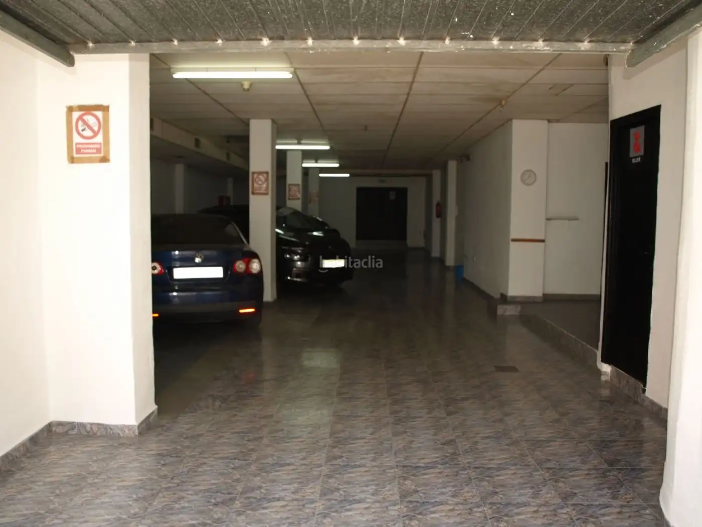 Gewerbefläche zum Verkauf in Calle Juan Ramón Jiménez 36, imagen 2