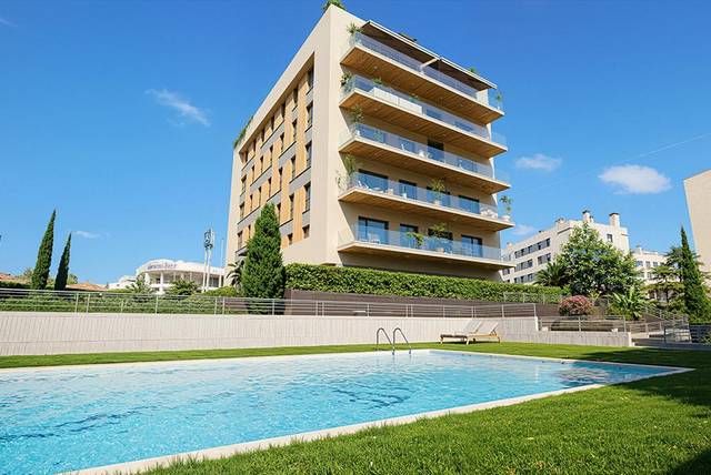 Piso en Venta en Roces
