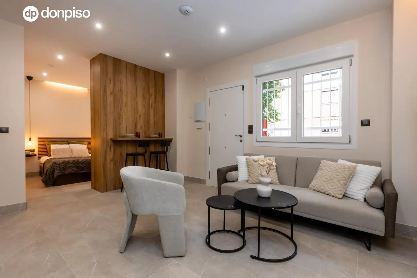 Wohnzimmer von Wohnungen zum Verkauf in Granada mit Klimaanlage und Heizung