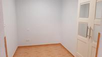 Bedroom of Flat for sale in  Madrid Capital  with Air Conditioner