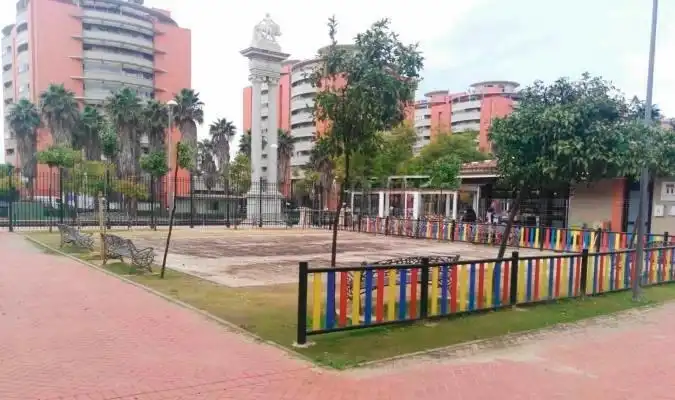Vista exterior de Piso en venta en Bellavista - La Palmera